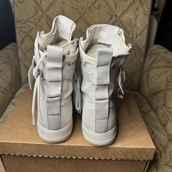 NIKE‎ SF AF1 SPECIAL FIELD "STRING" SIZE 11.5 DS 864024-200 NEW NO BOX - Picture 6 of 8